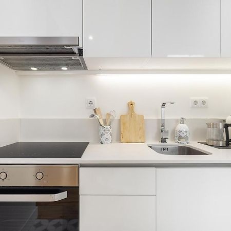 Whome Chic 1-Bed W/ Patio Perfect To Explore Lisboa Ngoại thất bức ảnh